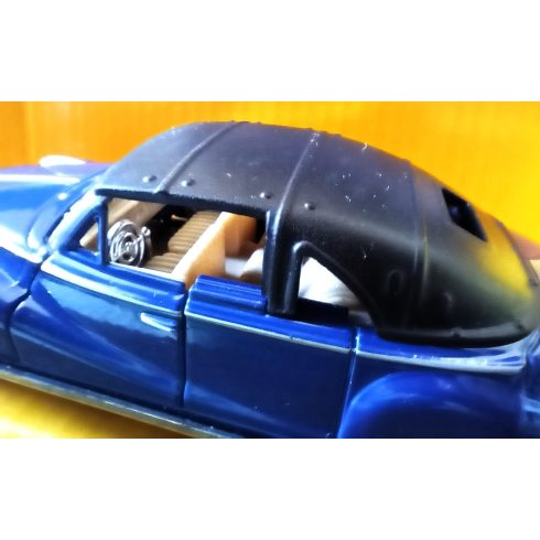 1:32 BMW 502 Baur Cabriolet Autó Makett Scale Modell