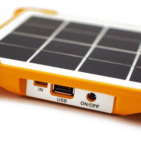 SilverHome Napelemes töltőállomás LED világítással 6 volt