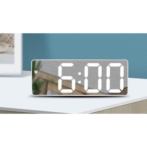 Nagyméretű Led Kijelzős Asztali Óra Fekete/Fehér GH-0712L