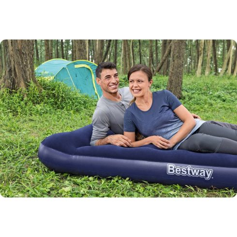 Felfújható matrac 191x137x28 cm, beépített lábpumpával Bestway 67225